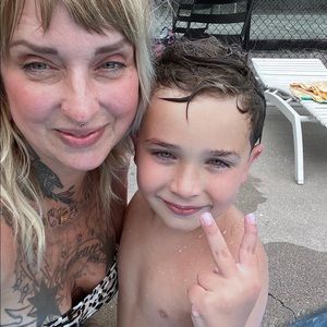 Meet your Posher, Susie